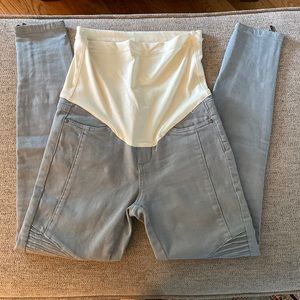 Maternity jeans